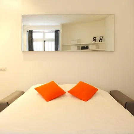 Appartamento Palais Royal Paris, Rue D'argenteuil Vii *